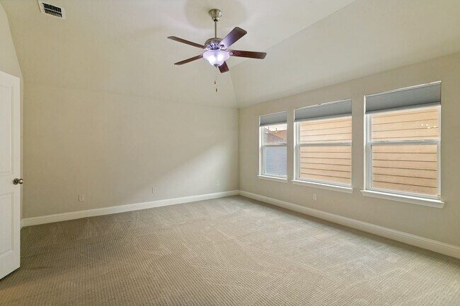 Building Photo - Live in the Heart of Old Town Coppell | Modern 3-Bedroom Home Across from the Farmers Market & Sp...