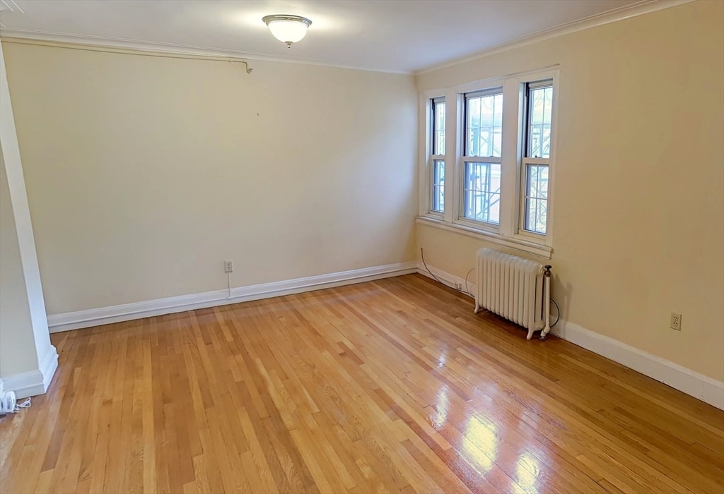 Building Photo - 1370 Beacon St