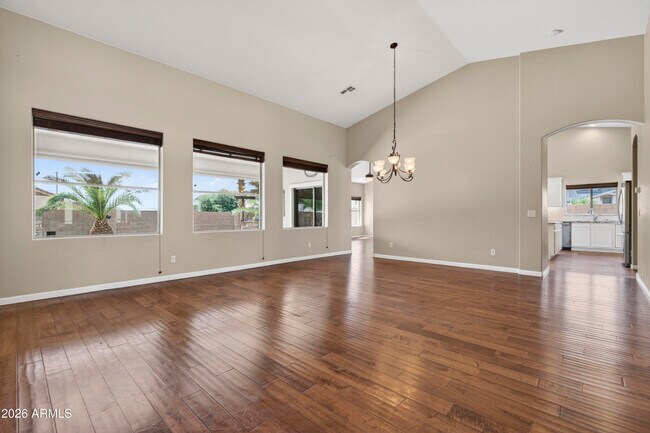 Building Photo - 6118 N 133rd Ave