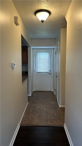 Building Photo - 201 Kendall Ln