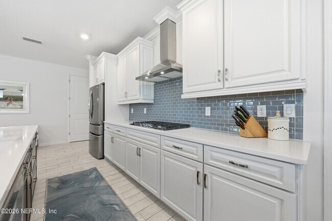 Building Photo - 11130 Town Vw Ct