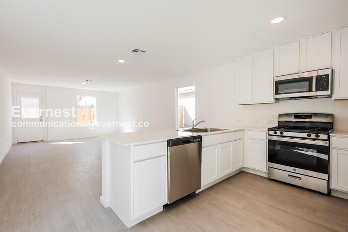 Building Photo - 2834 Carnelian Trl