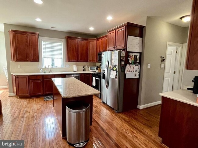 Building Photo - 204 Windham Dr