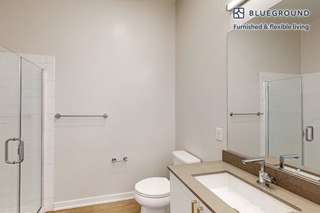 Building Photo - 332 Halstead Ave