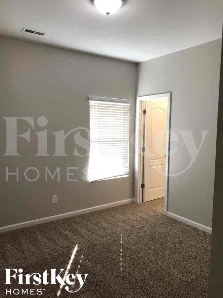 Building Photo - 15003 Cavanshire Trail