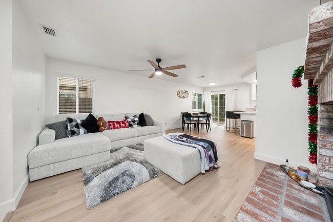 Building Photo - 8105 Prior Way