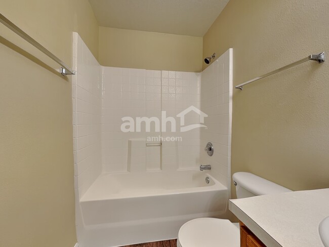 Building Photo - 14610 Rockledge Grove Ct