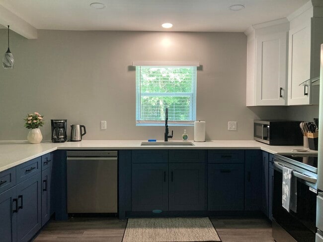 Building Photo - 5200 Choctaw St