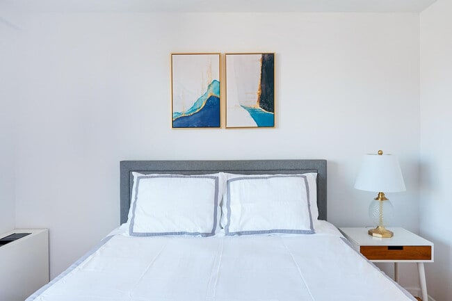 Building Photo - 87 Columbus Ave