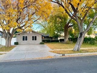 Front of property - 6534 Peterson Ave