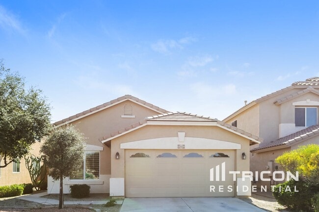 Building Photo - 44305 W McClelland Dr
