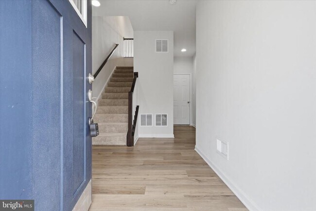 Building Photo - 5818 Imperial Dr