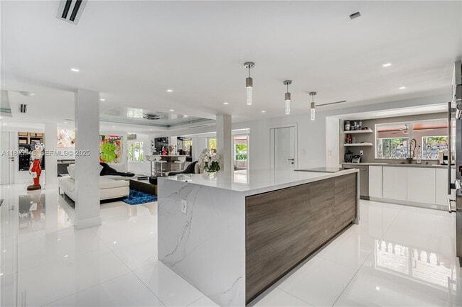 Building Photo - 11531 SW 93rd St