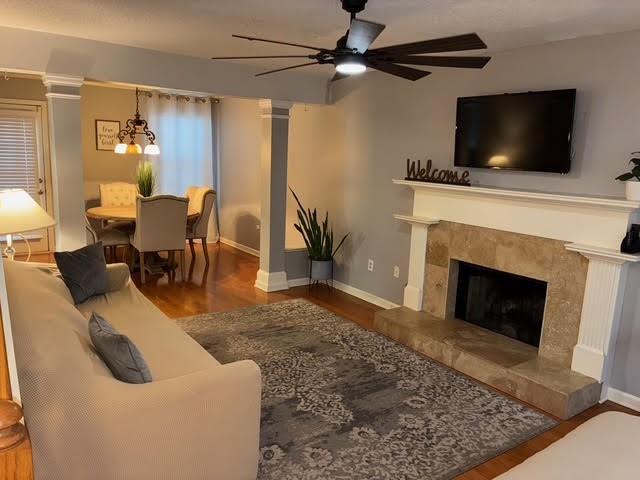 Building Photo - 139 Summer Crest Pl SW