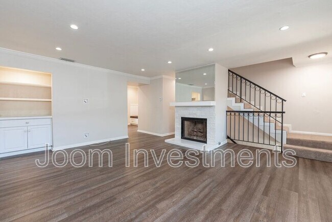 Building Photo - 444 S Los Robles Ave