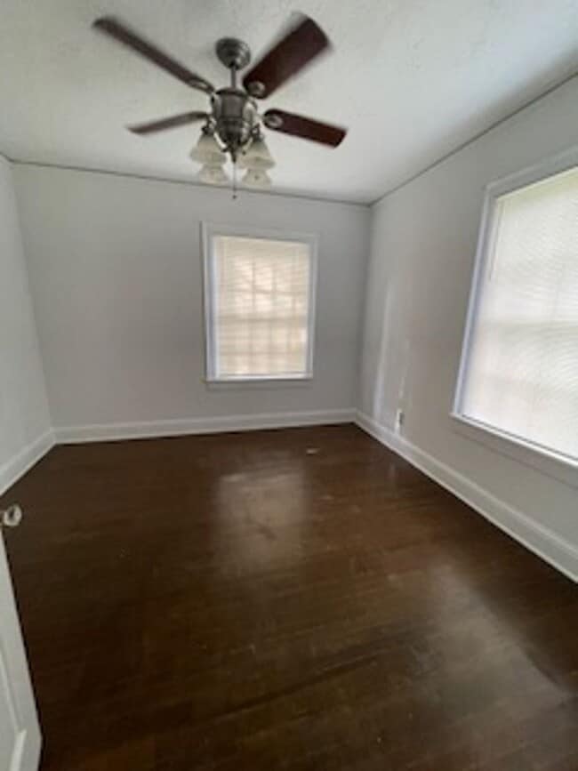 Building Photo - 1539 Isabel Ct