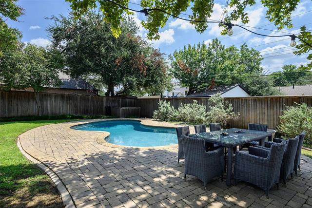 Building Photo - 4430 Cedarbrush Dr