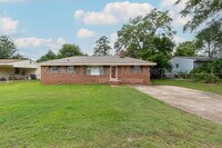 Building Photo - 133 Belair Rd