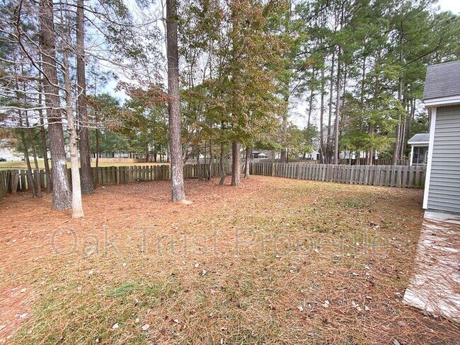 Building Photo - 136 Mcgrady Dr