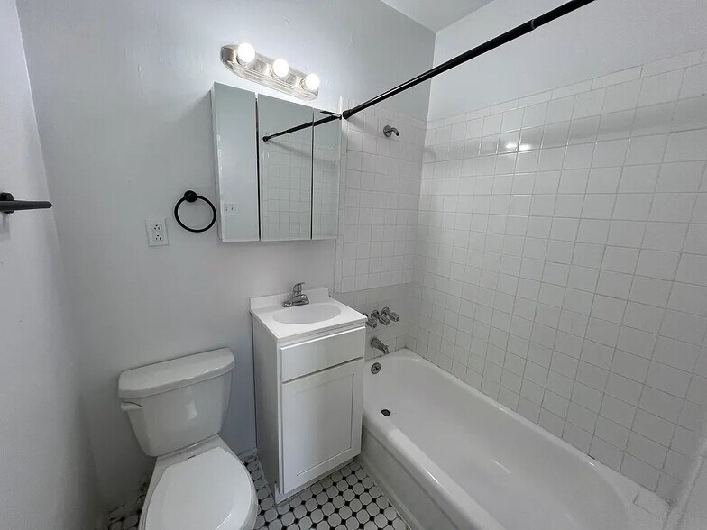Building Photo - 2173 Third Avenue