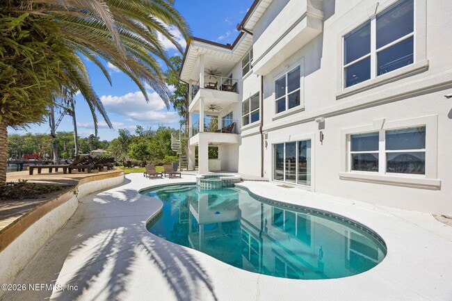 Building Photo - 14030 Mandarin Oaks Ln
