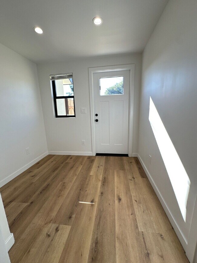 Building Photo - Blocks From the Beach! | Fully Renovated + Huge Yard