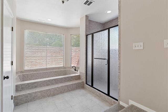 Building Photo - 5320 Catamaran Dr