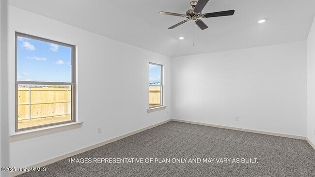 Building Photo - 206 14th St