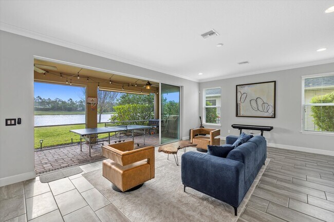 Building Photo - 5954 Anise Dr