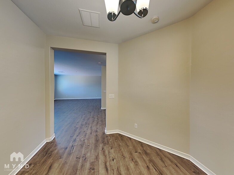 Building Photo - 7511 S 27th Terrace