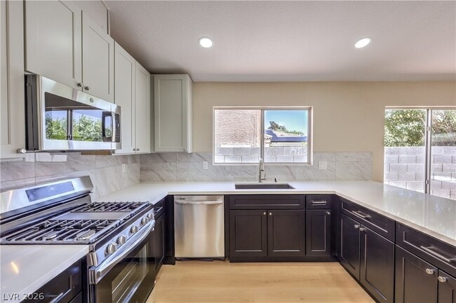 Building Photo - 8305 Windrush Ave