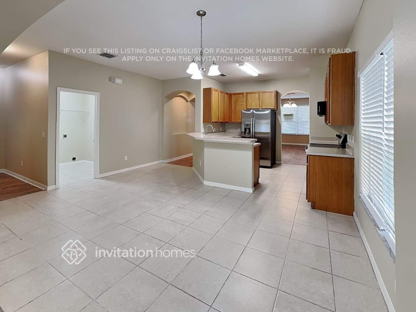 Building Photo - 14723 Sapodilla Dr