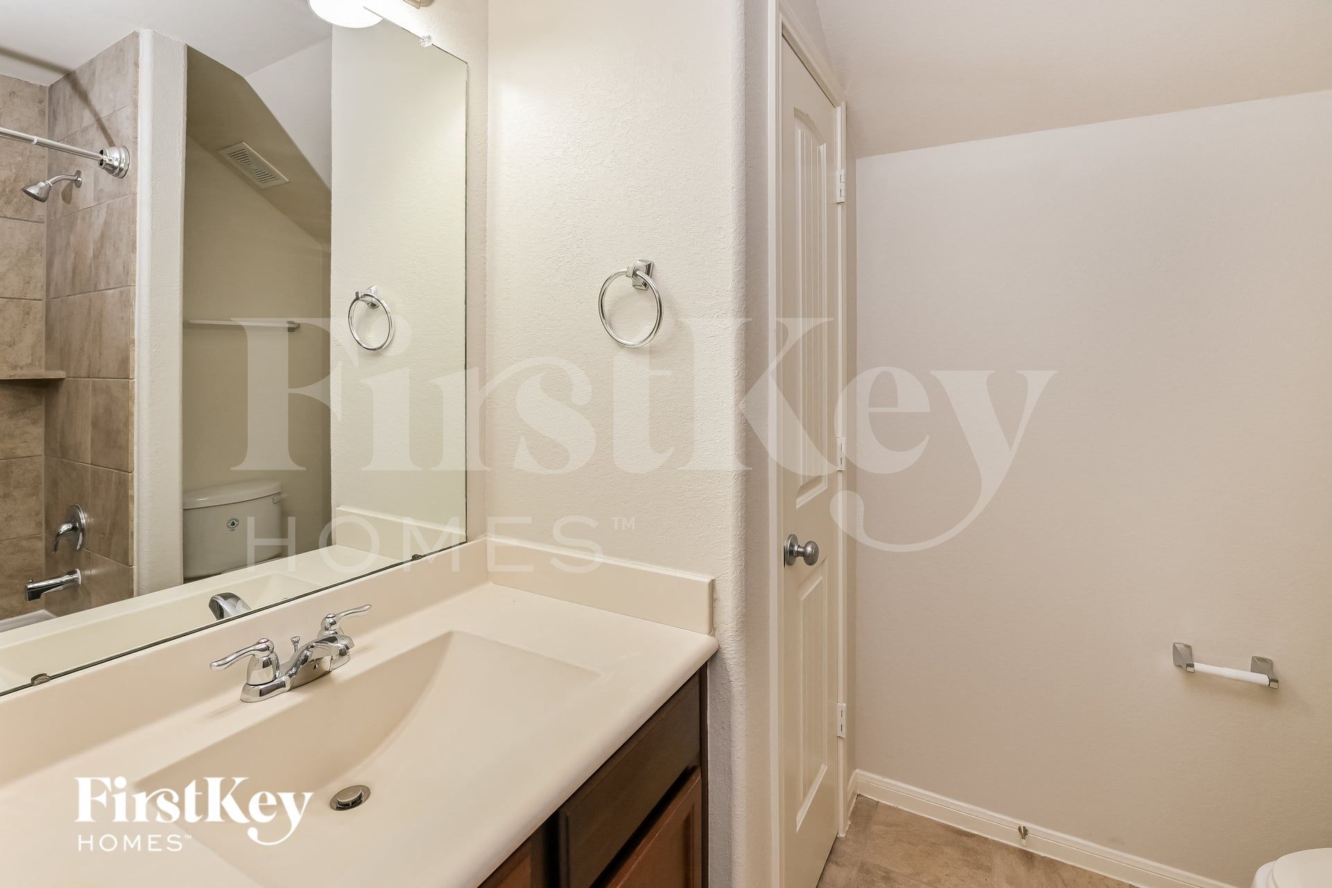 Building Photo - 30114 E Sapling Oaks Pl