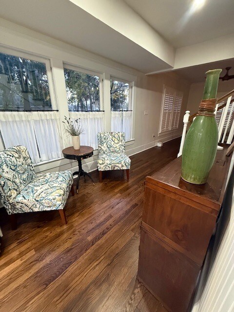 Building Photo - 147 S Mellonville Ave