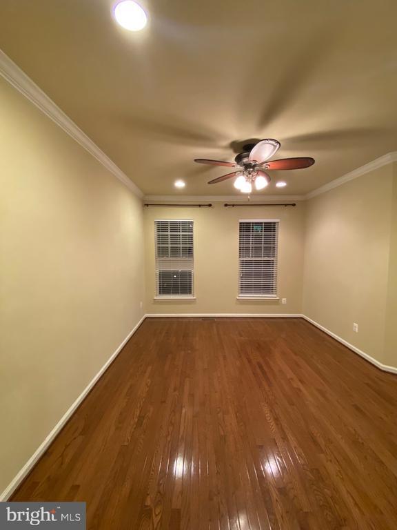 Building Photo - 104 Gretchen Ct