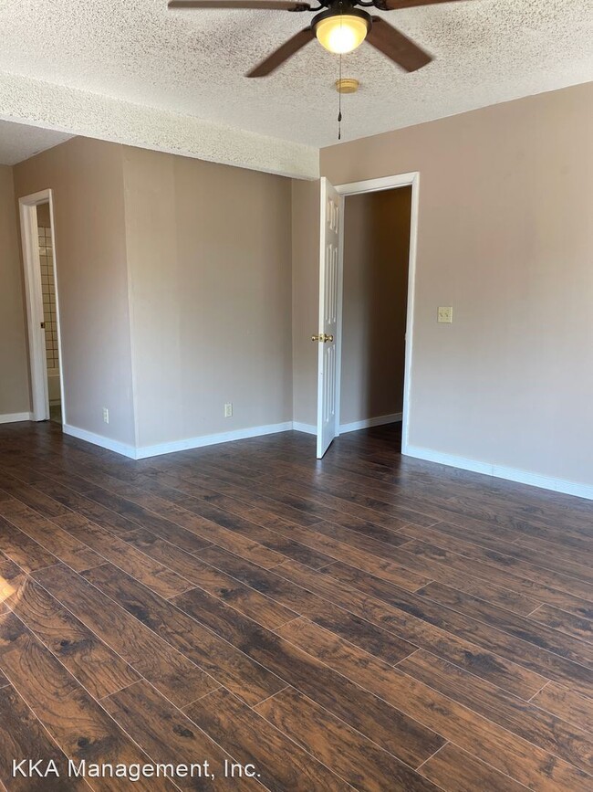 Building Photo - 5 br, 3 bath House - 1579 Rogers