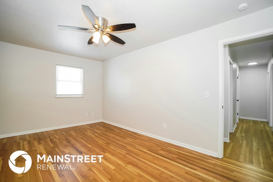 Building Photo - 3391 Compton Dr