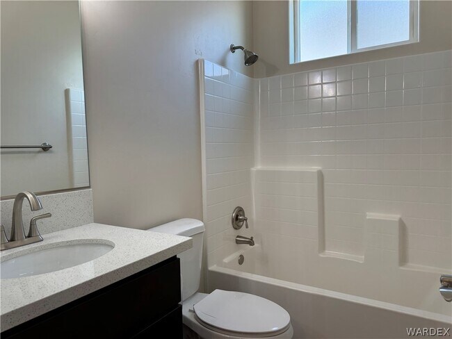 Building Photo - 5079 S Jacaranda Pl