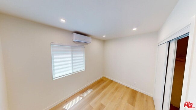 Building Photo - 1305 Waterloo St