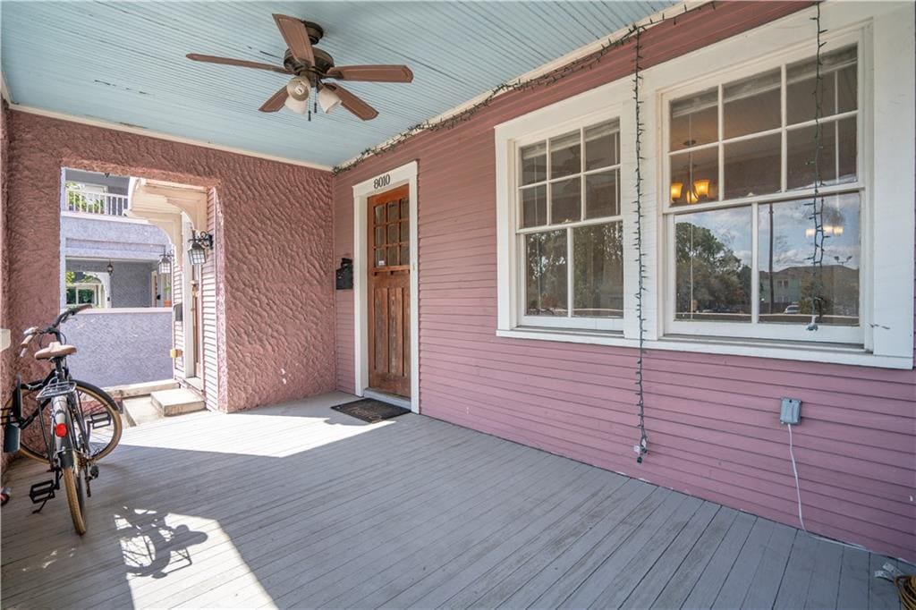 Building Photo - 8010 S Claiborne Ave