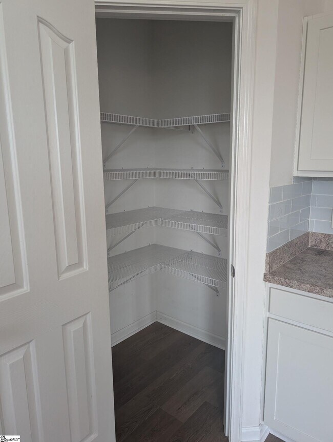 Building Photo - 212 Werninger Ct