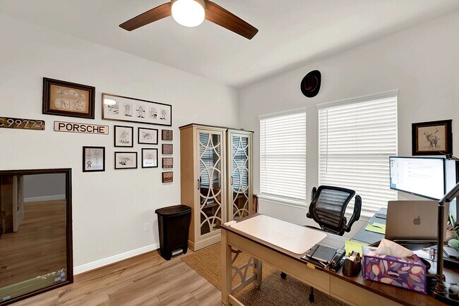Building Photo - 339 Quinton Bnd