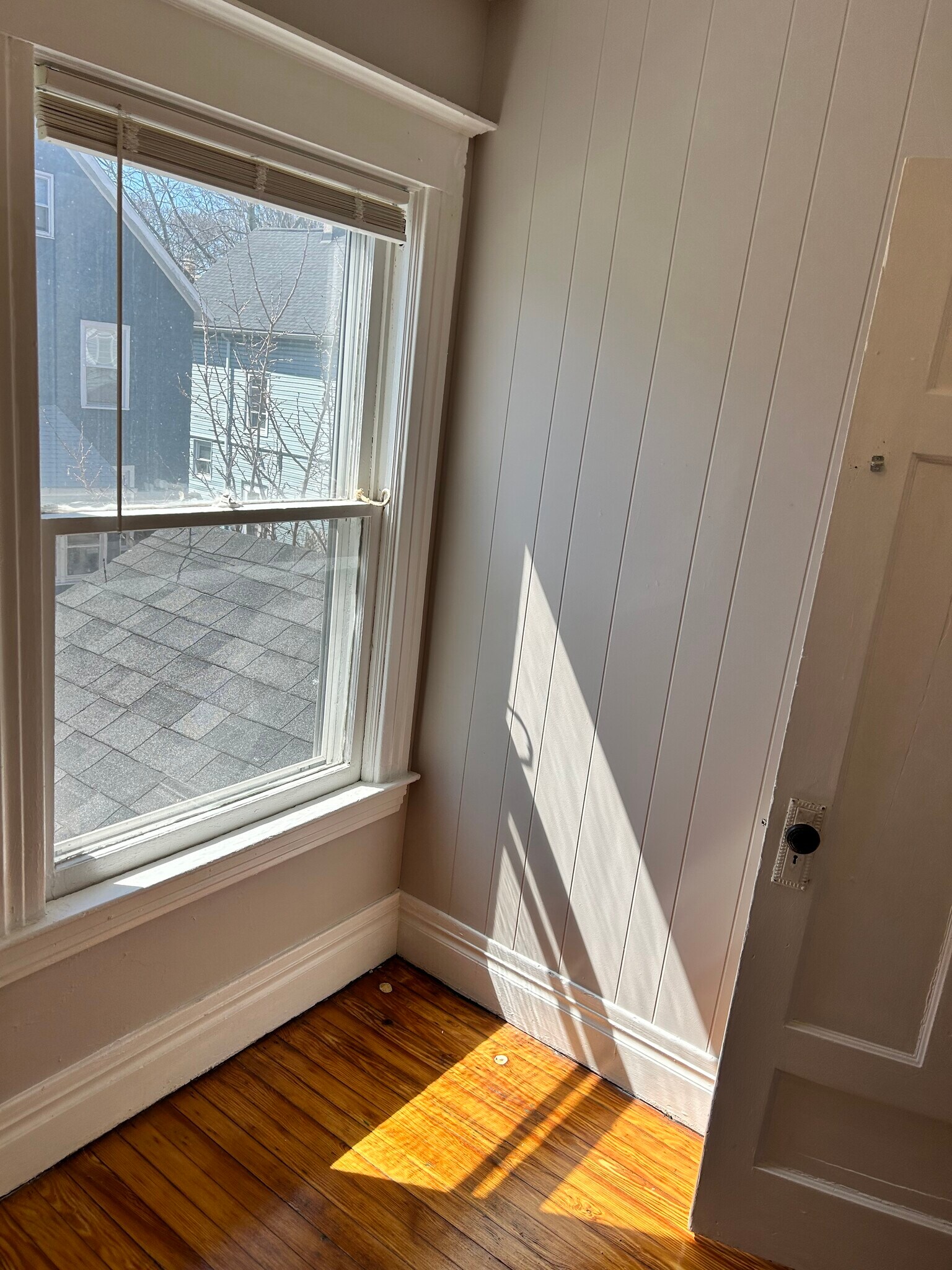 Building Photo - 16 Goebel Place