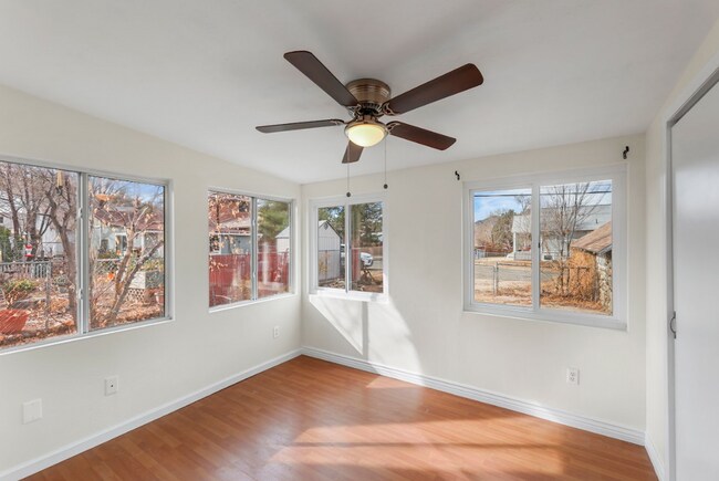 Building Photo - Charming 2 Bedroom, 1 Bathroom Back Unit with Private Yard — Close to Downtown