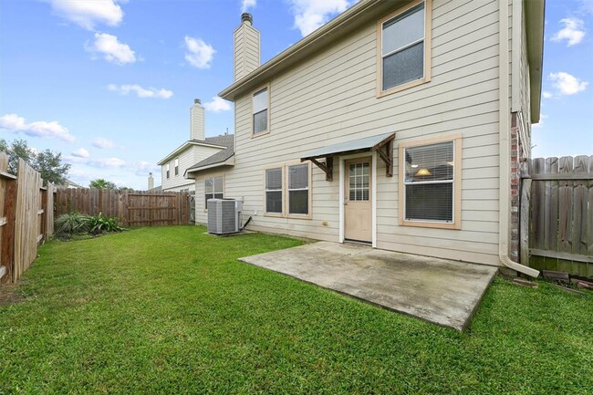 Building Photo - 8342 Loetsch Ridge Way
