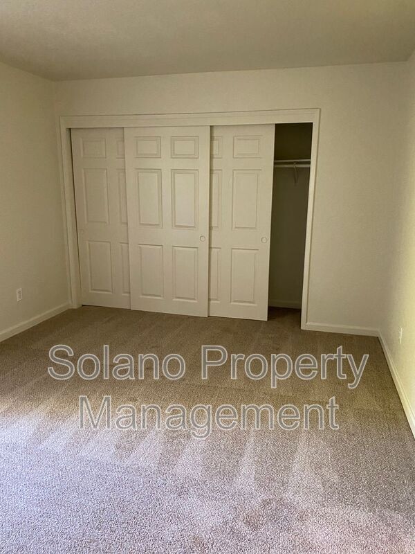 Building Photo - 516 Pacific Ave