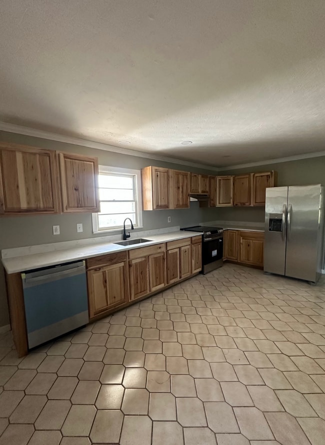 Building Photo - 3 Bed 2 Bath - Muscle Shoals, AL