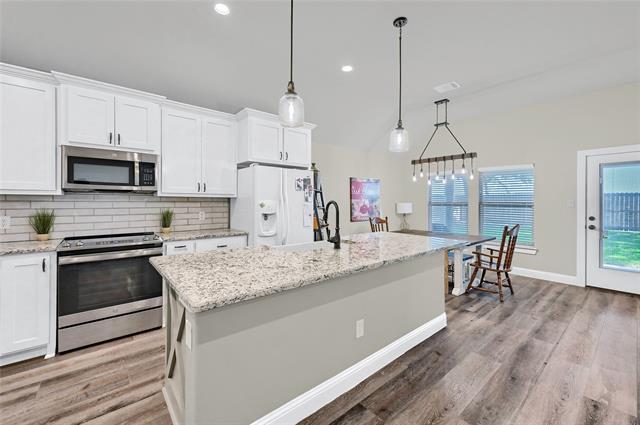 Building Photo - 4817 Enclave Dr