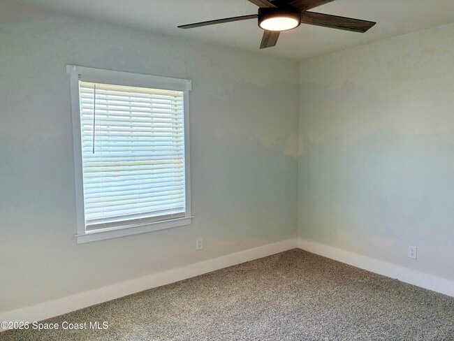 Building Photo - 909 S Colonial Ct