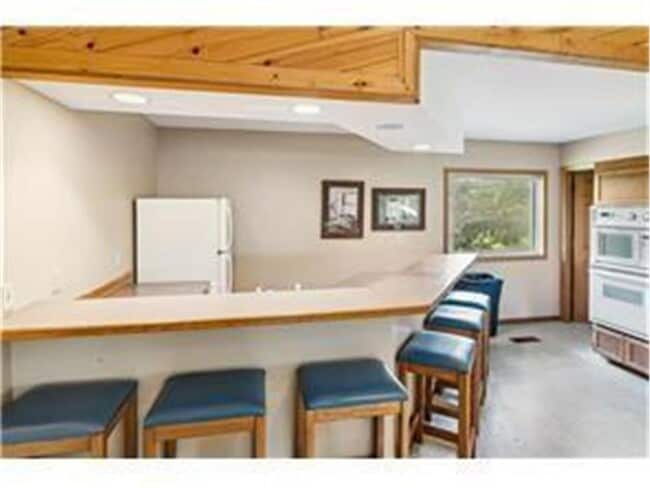 Building Photo - 3563 Blue Jay Way